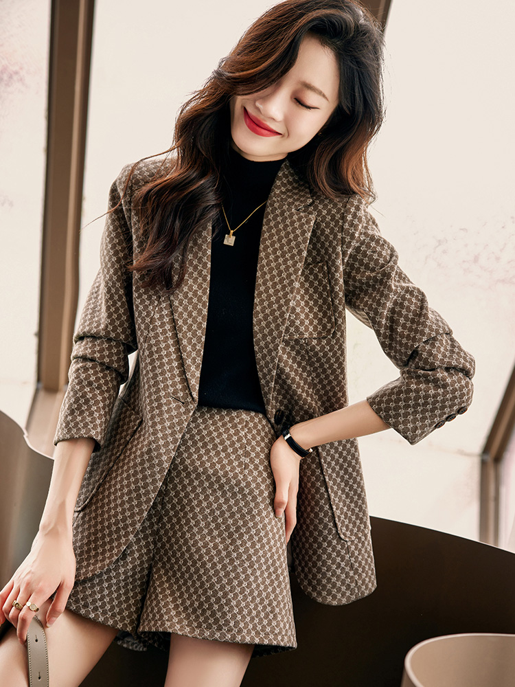 Fashionable Suit Shorts Set Wo - Streetwear Brand Of The Year review and price